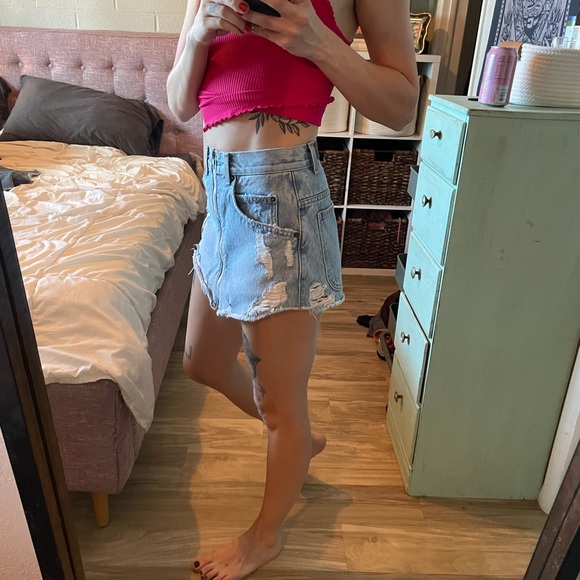 Carmar mini skirt 24 - Picture 5 of 9